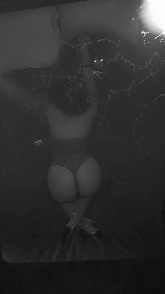 come see your fav PAWG⭐ outcalls available in calls available car dates - Photo 4 | Escort in Inglewood