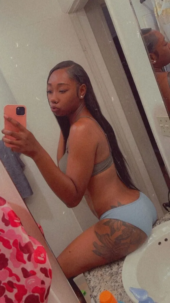 Sexy Neveah 🤍 - Photo 11 | Escort in Los Angeles