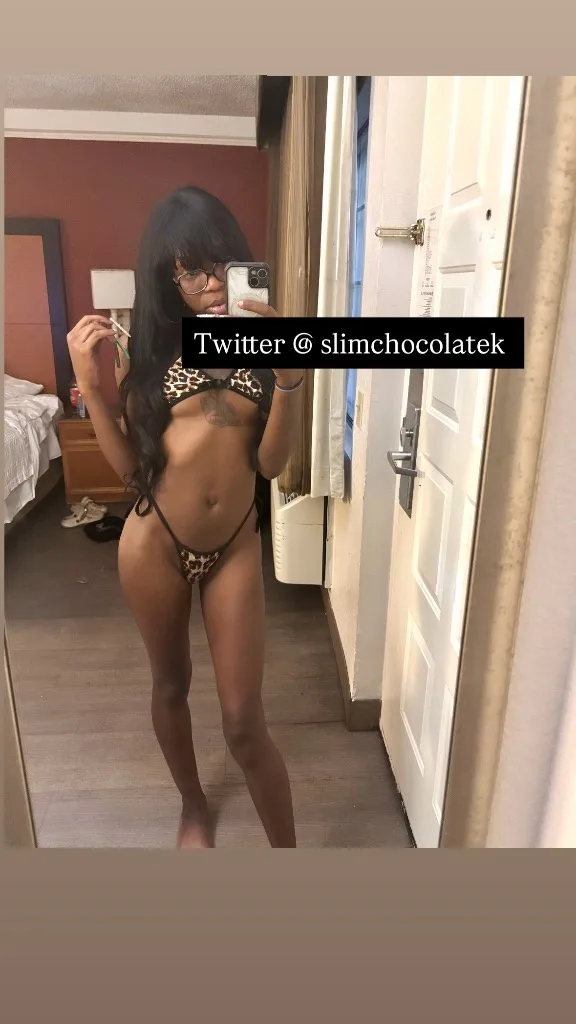 here not long Slim Chocolate Goddesss Babe 🫶 NaUghTy KITTY Ready Too Play - Photo 8 | Escort in Shaw & 99
