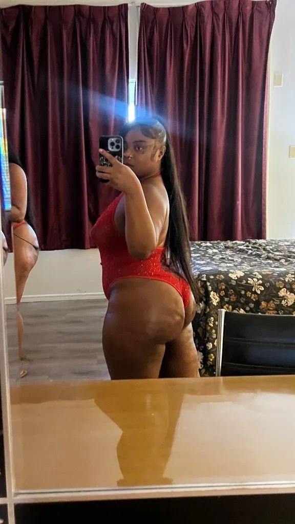 FAVORITE THROAT GOAT ‍🥂OUTCALLS - Photo 7 | Escort in los angeles