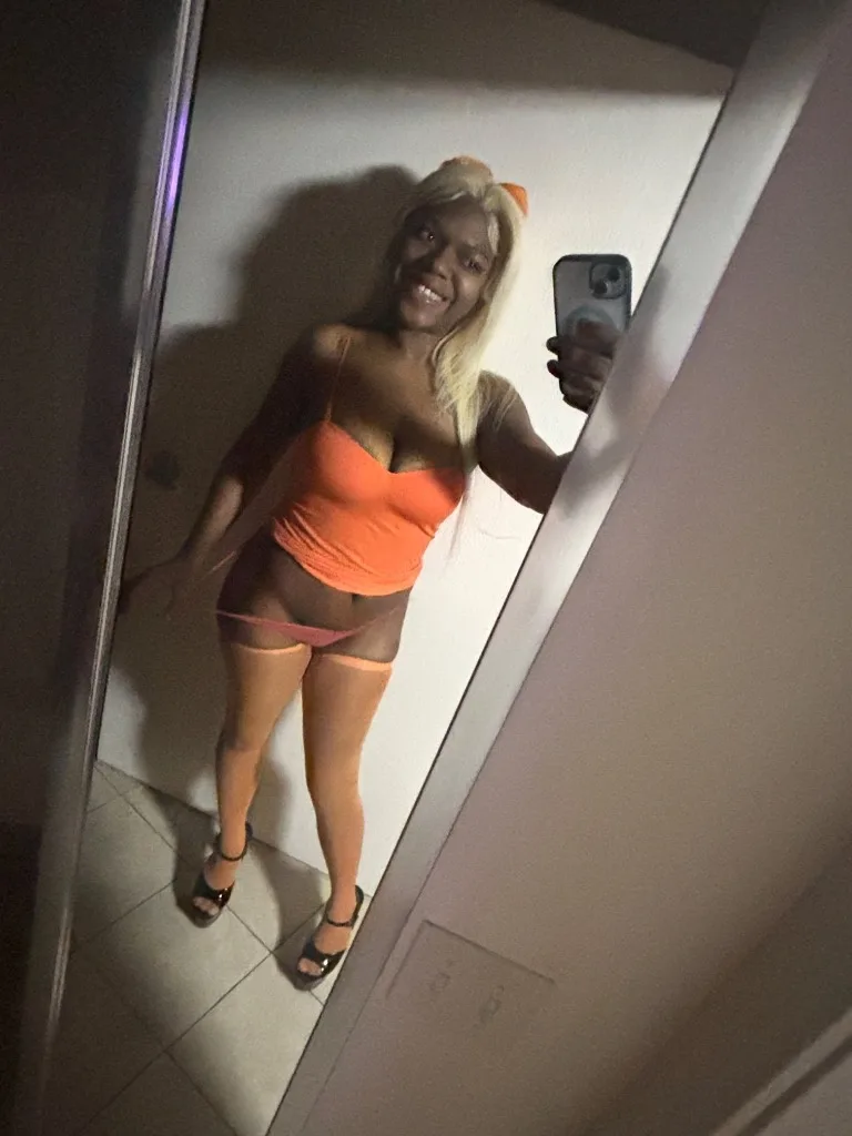 NEW NUMBER❤‍🔥 𝐅𝐚𝐭𝐀$$ 𝐰𝐢𝐭𝐡 𝐀 𝐓𝐢𝐧𝐲 𝐖𝐚𝐢𝐬𝐭 5’4 𝐂𝐡𝐨𝐜𝐨𝐥𝐚𝐭𝐞 𝐁𝐮𝐧𝐧𝐲 🐰 𝐇𝐈𝐆𝐇𝐘 𝐑𝐄𝐕𝐈𝐄𝐖𝐄𝐃 ✅BLOW N GO 👉🏽🫦🔥