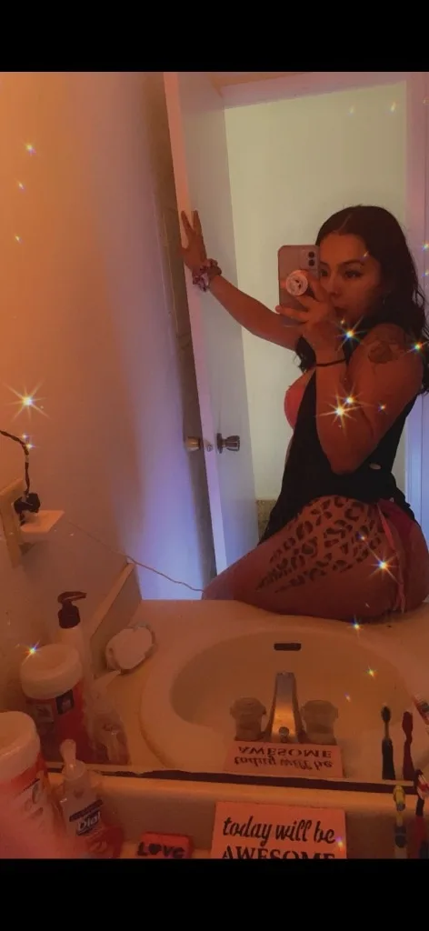 120$ Qk Sexy Native Latina 🔥 available all day 📲 Discreet Location🏡 Regulars 📲 onlyfans &amp; video fun 🎥📲