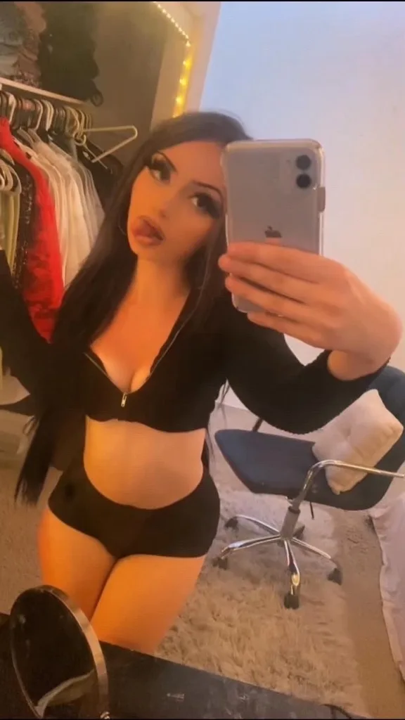 selling content only💦💦
