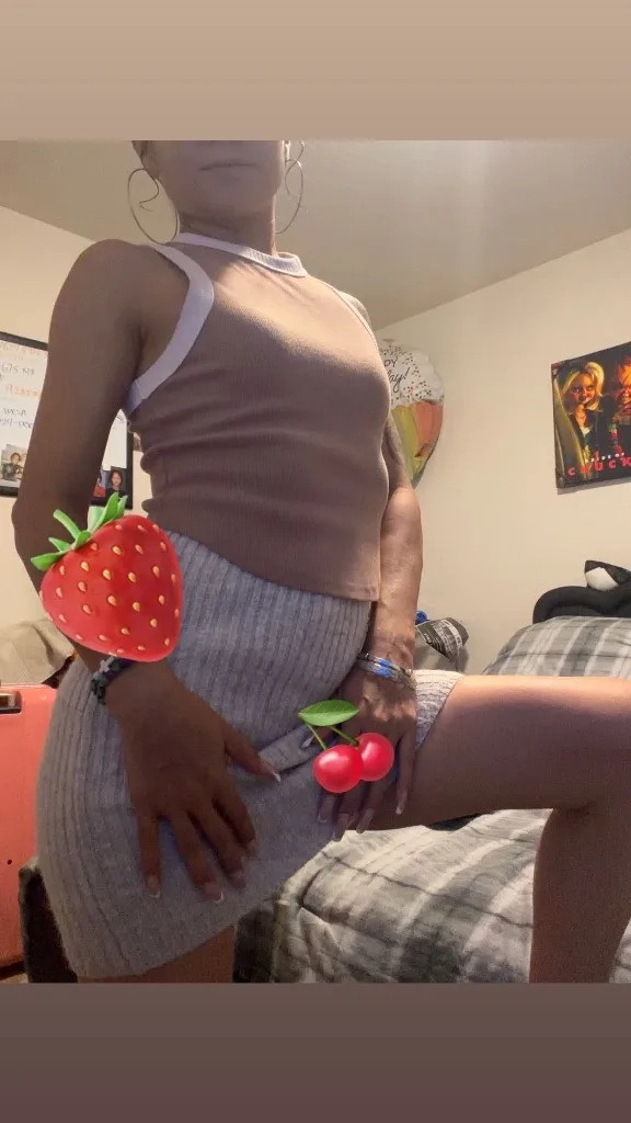 new sweet🍓pettite Puerto Rican mami 🌞 special