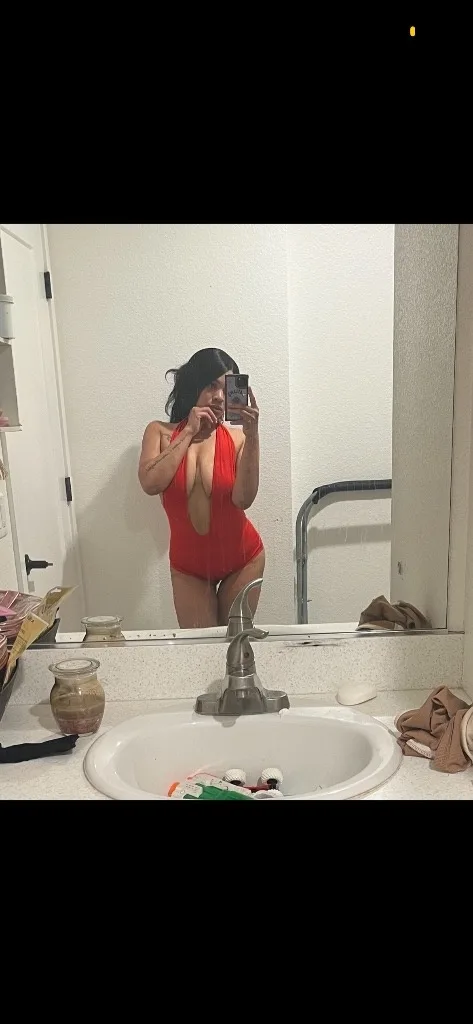 CUM SEE ME - Photo 4 | Escort in Surrounding