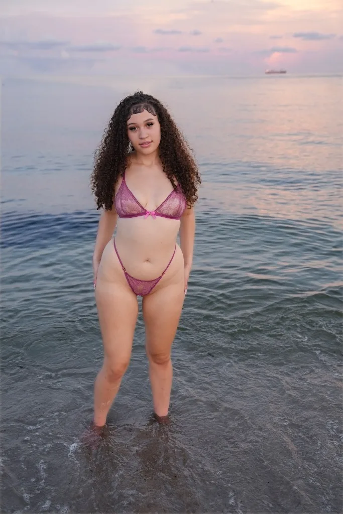 18 year old Playmate - Photo 5 | Escort in San Francisco
