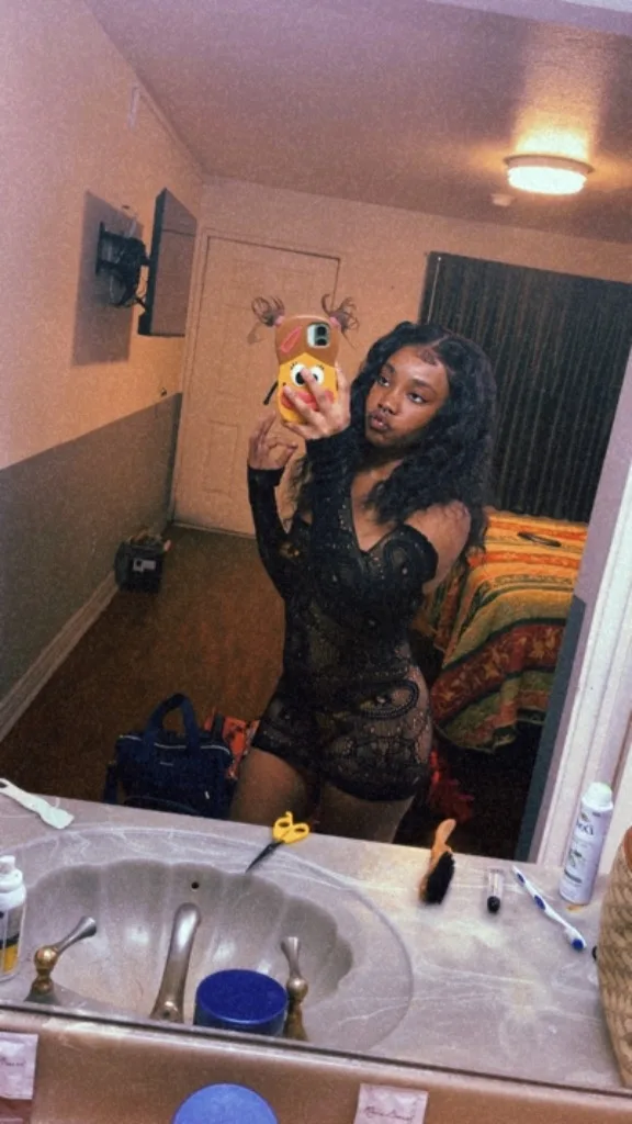 💕🔥upscale petite spinnerr 😍 ready to play💦 😆💗 AVAILABLE 24/7 ✅ 💟