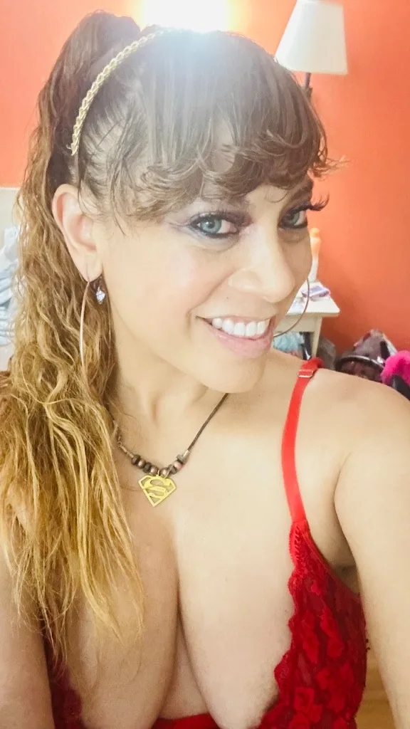 🌺🌸🌺 PRETTY MIKKI 😉💋🌹