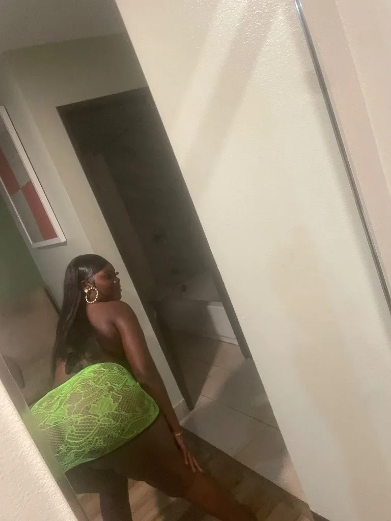 💦AVAILABLE TEXT OR CALL OUTCALL ONLY
