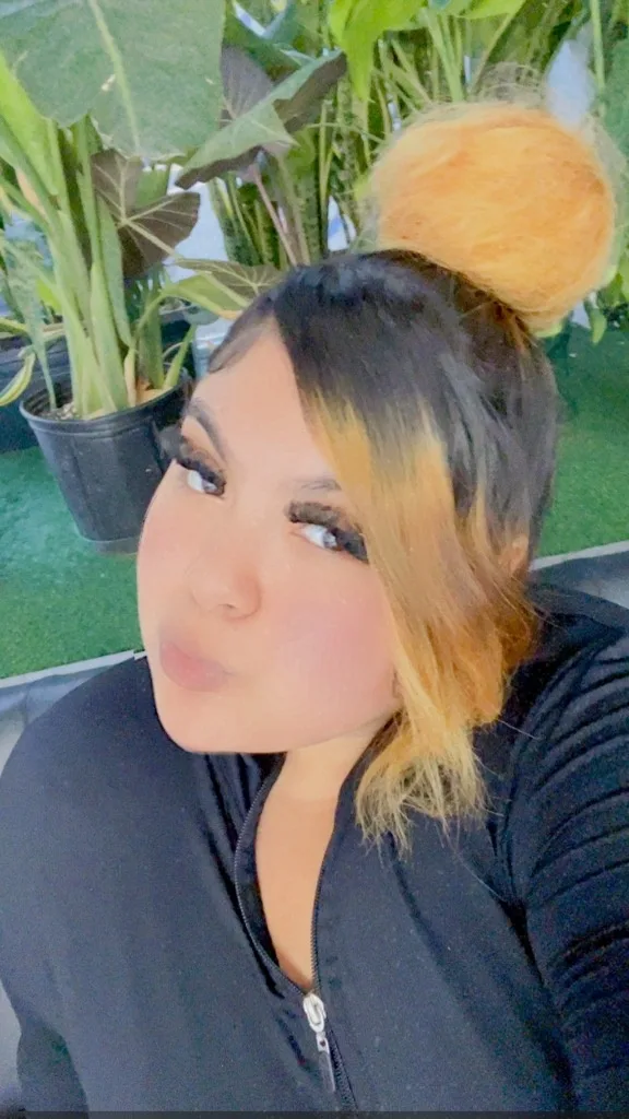 COME HAVE A GREAT TIME WITH ME !