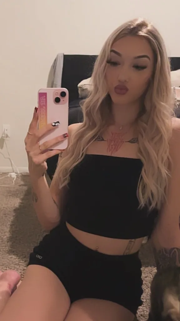 petite sexy playmate