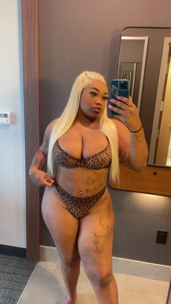 Today special ‍ Big ass ‍I'm a sexy girl ready for you. - Photo 1 | Escort in Phoenix