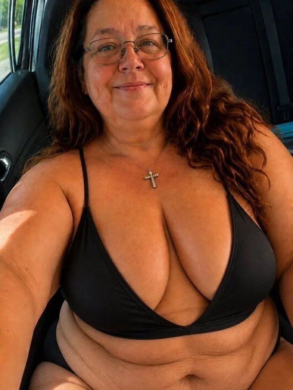 COMPLETELY READ FULL ADCurvy MILF with all the right curves To confirm your session, a deposit is required for all dates Don't waste my time Text Only When Deposit Is Ready - Photo 3 | Escort in Stockton