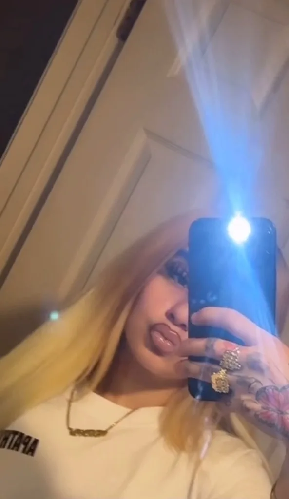 blonde - Photo 3 | Escort in Sacramento