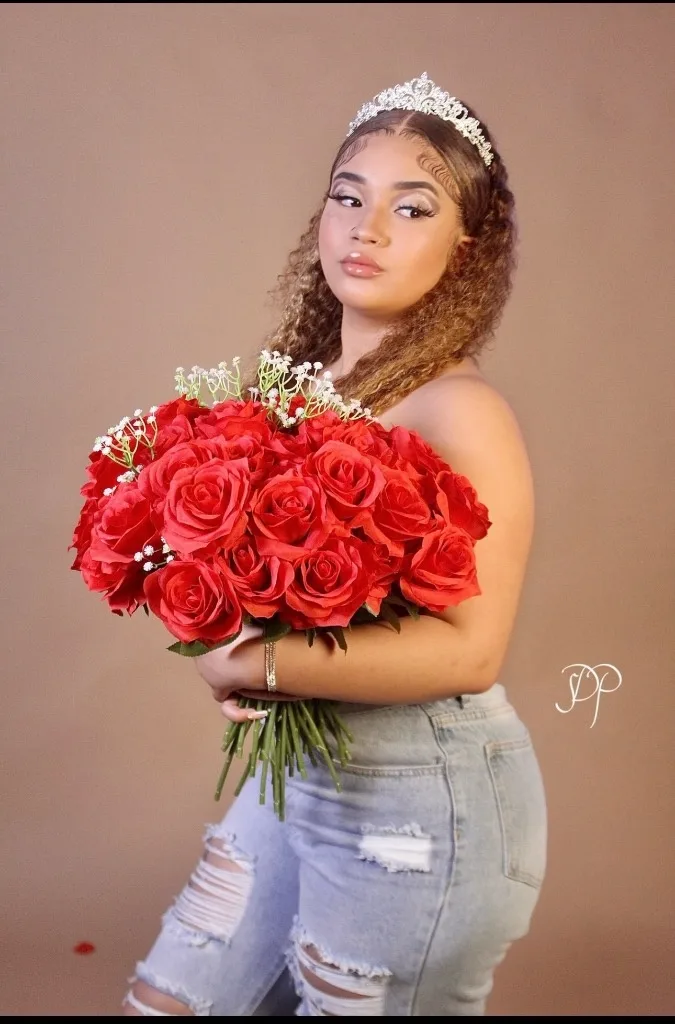 Slim Thick BraceFace Baddie🇵🇷 - Photo 3 | Escort in Phoenix