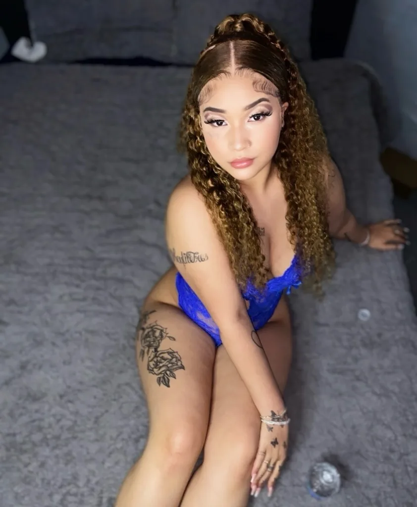 Slim Thick BraceFace Baddie🇵🇷 - Photo 7 | Escort in Phoenix