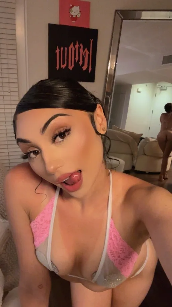come play with your fav latina - Photo 5 | Escort in Los Angeles