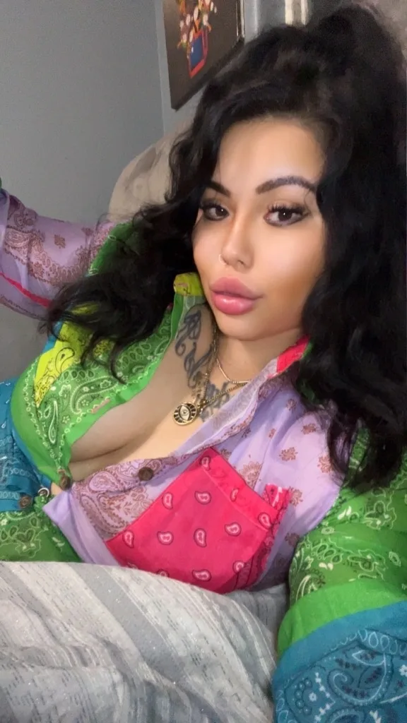 (OUTCALL CAR DATES) buzzing B, make your toes CURL - EYES ROLL BACK - Photo 3 | Escort in Woodland Hills