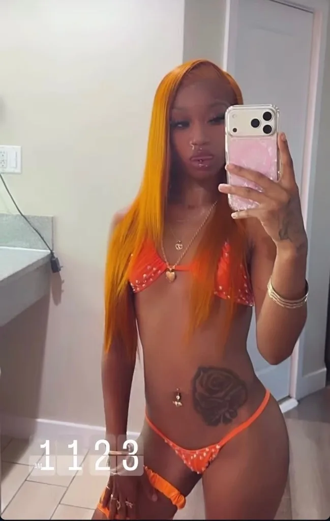 Petite with a tight pussy - Photo 8 | Escort in Los Angeles