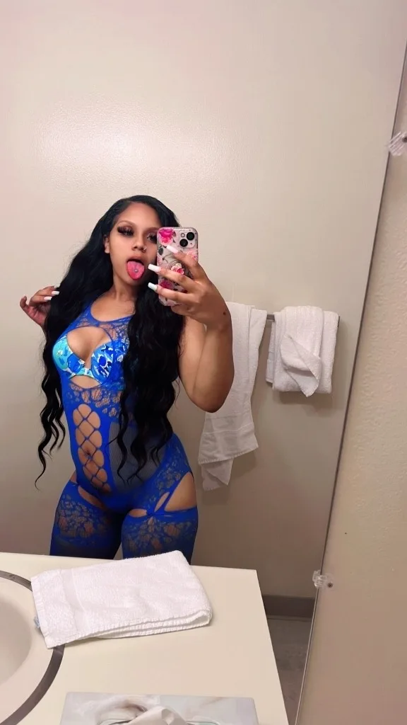 Lactating Mami Ready Now ! Meet/Facetime/Content - Photo 10 | Escort in All Surrounding Areas 🚗