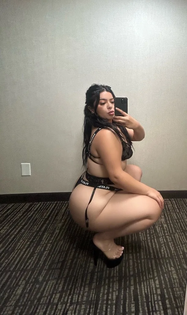 Latina Big Booty Ash - Photo 6 | Escort in Hollywood