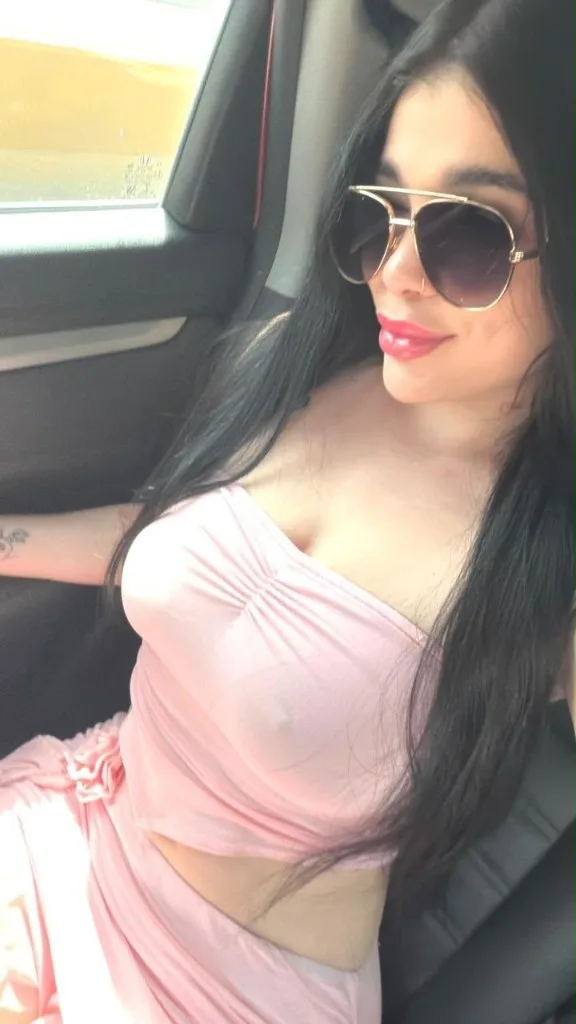 My name is Wendoly. I am beautiful girl who wants to meet you, text me or call i will let your balls dry with my mouth and pussy. I do oral,vaginal and anal and 3somes. - Photo 4 | Escort in Los Angeles