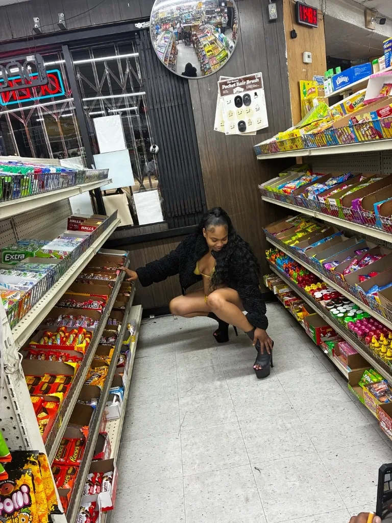 🥰FACETIME SHOWS 24/7 INCALLS/OUTCALLS 🧚 FETISH FRIENDLY 🤩 - Photo 3 | Escort in Compton