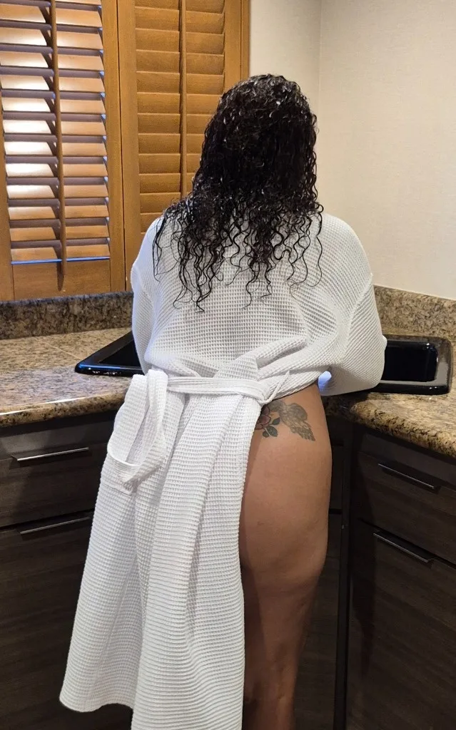 here for a short time Come get your mind blown - Photo 10 | Escort in Incall la mesa university ave outcalls city wide