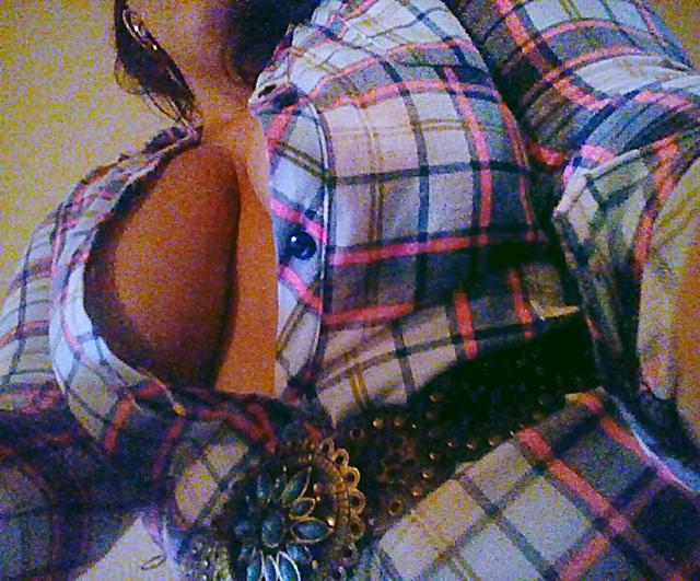 READY 2 CALL NOW MY NETWORK IS WORKING - Photo 3 | Escort in no ho burbank