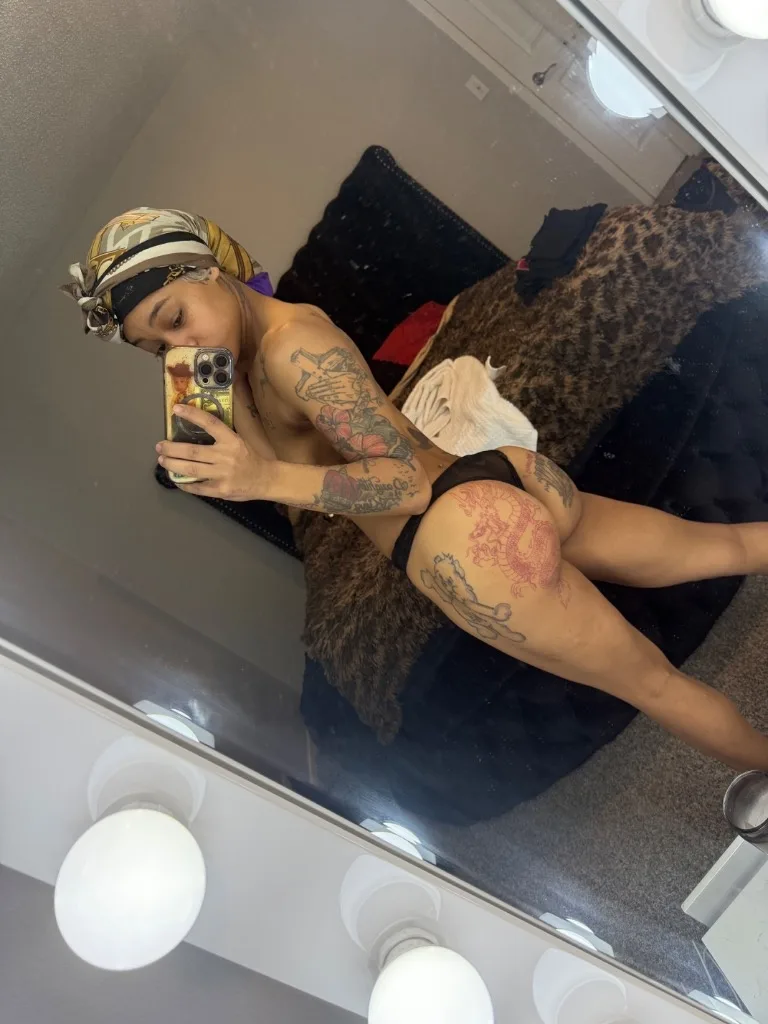the life size doll u can play with 🤑funsize baddie 4"11 - Photo 3 | Escort in all surrounding areas