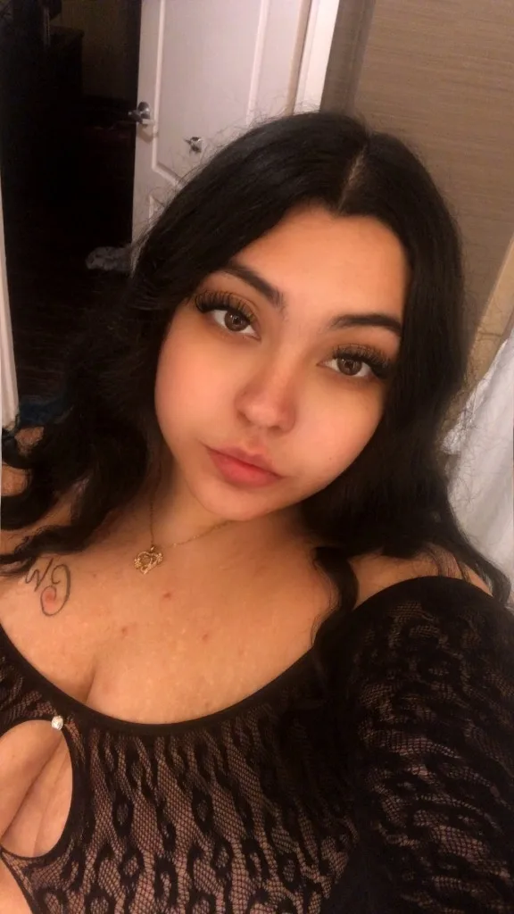 Sweet sexy exotic babe - Photo 7 | Escort in 39th ave