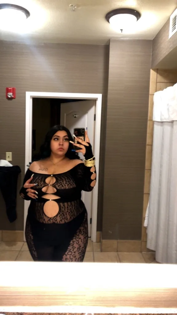 Sweet sexy exotic babe - Photo 5 | Escort in 39th ave