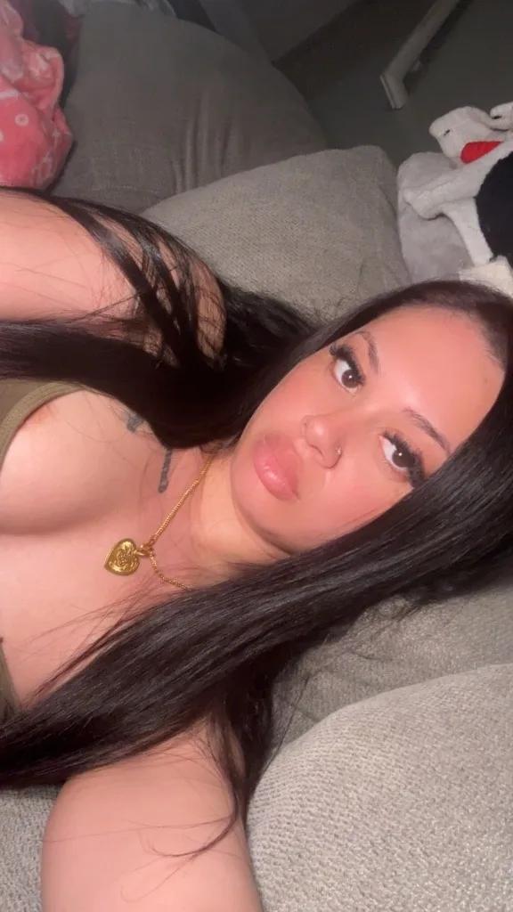PETITE LATINA ASIAN DOLL - Photo 2 | Escort in Oakland