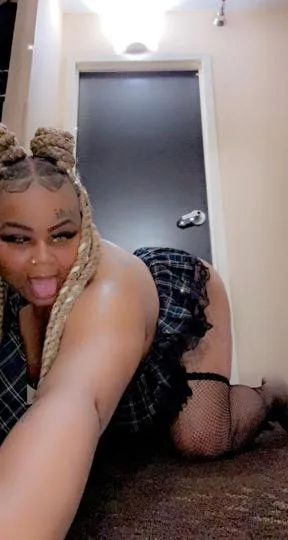 The Throat Gobbler🤑Hazel Eyed Throat Goat🤤👅💦 Mz Anal Queen 3 holeeee Specialsss✨incalls/Outcalls Avail(bellflower