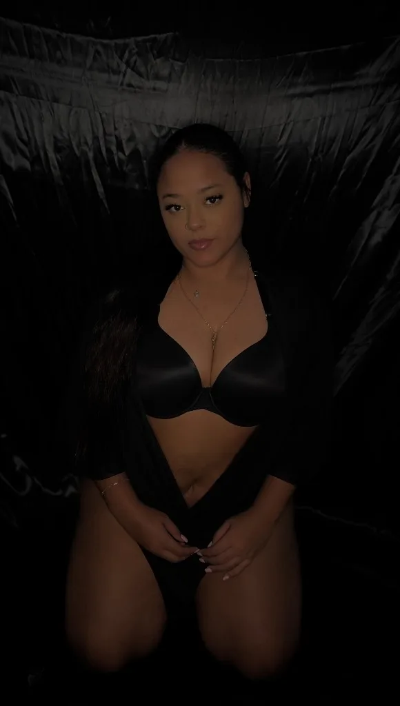 💋💦COME GET A CLOSER LOOK💦💋