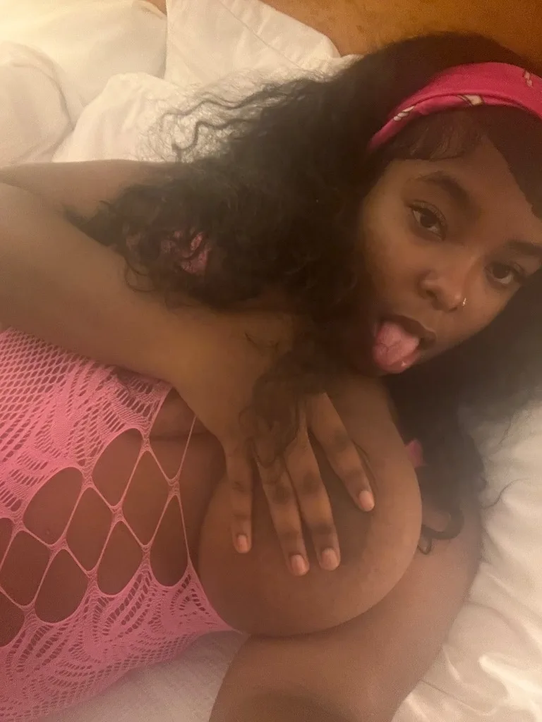 A SEXY NEW FACE OUTCALLS / CAR DATES AVALIBLE!!! - Photo 4 | Escort in Los Angeles