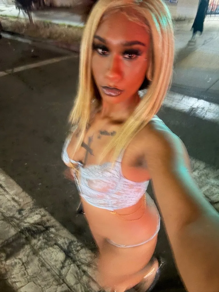 Hey sexyyy Incall/Outcall/CardatesContent & FT I’m available rn see what I got for you - Photo 2 | Escort in Bay Area