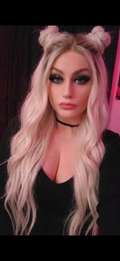 NAUGHTY OR SWEET iM READY TO MEET LET'S GET INTO SOMETHING KiNKY, - Photo 1 | Escort in i-17 & T-BiRD📍