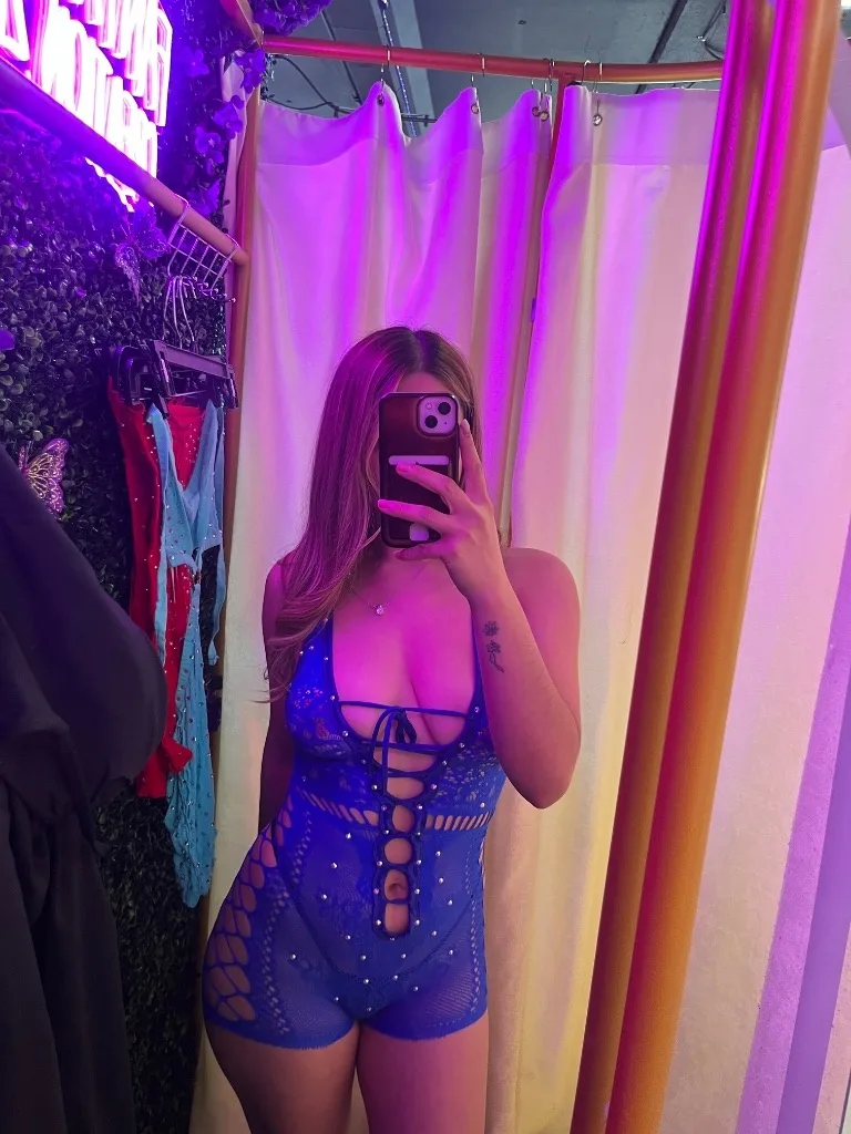 Foreign Bonita - Photo 6 | Escort in Phoenix