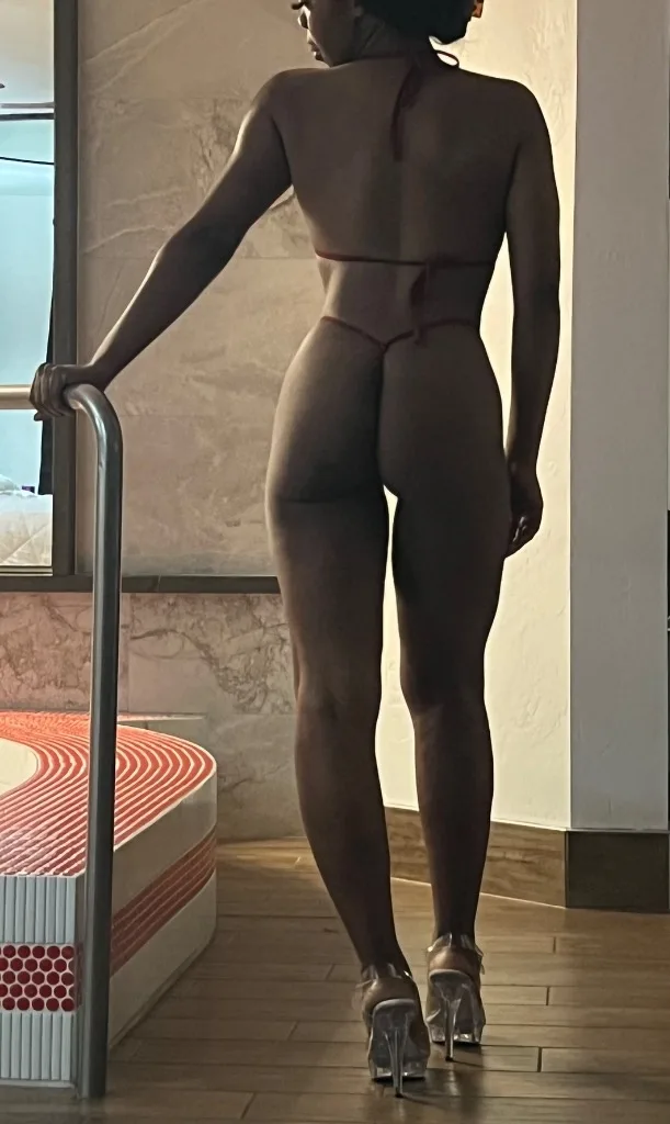incall/outcalls,and car dates - Photo 2 | Escort in Los Angeles