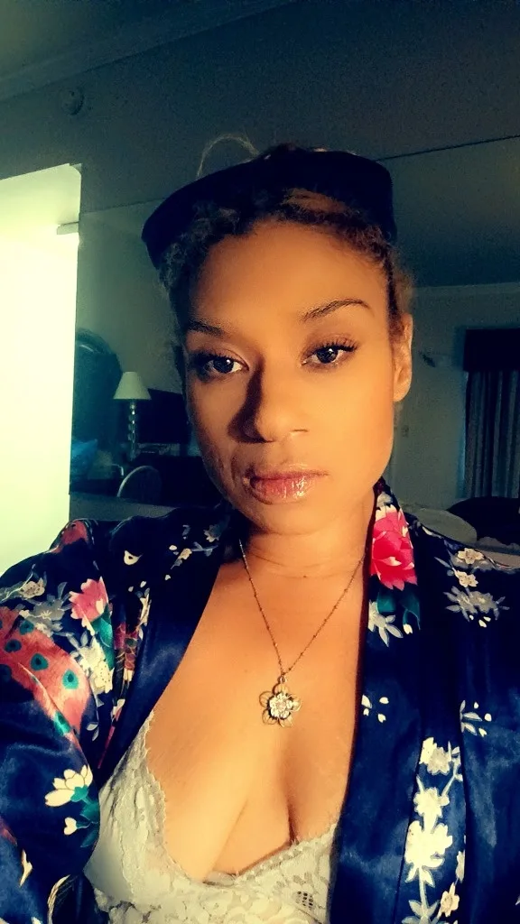 Happy hour !!!! PROVIDING ORAL SERVICES ONLY! - Photo 11 | Escort in Buena Park CA