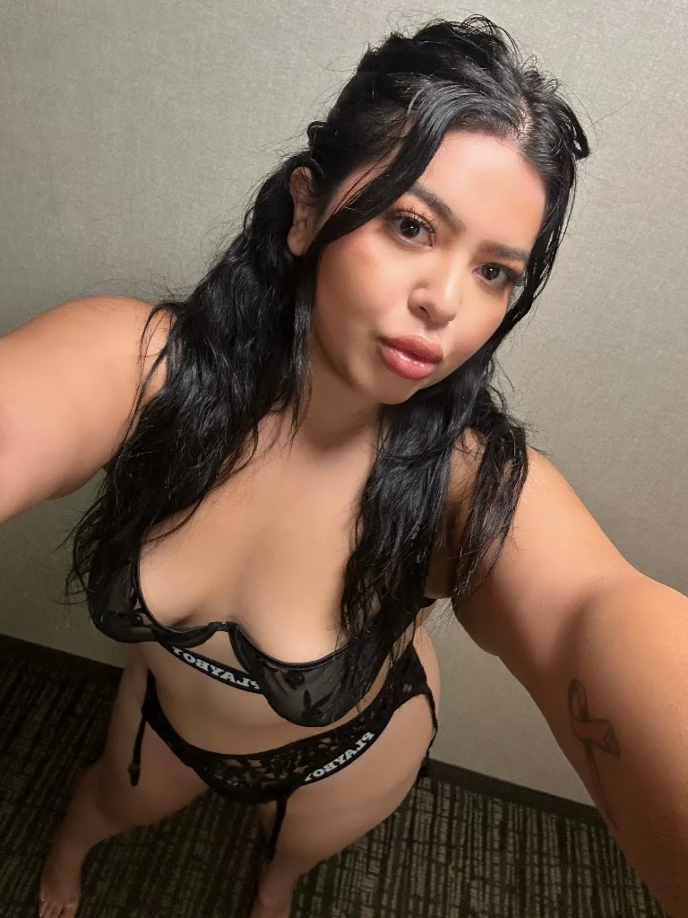Latina Big Booty - Photo 3 | Escort in Downtown