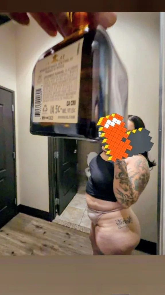 Big Boobs Thick Latina Milf NO DEPOSIT - Photo 7 | Escort in Mesa