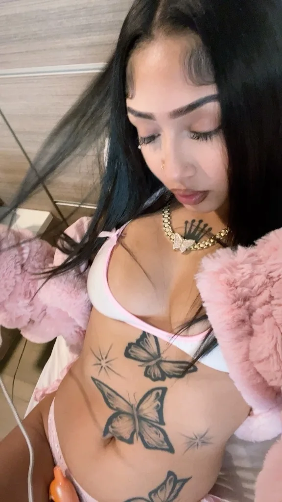INCALL AND OUTCALLS 📲 PETITE LATINA MAMI 🎀