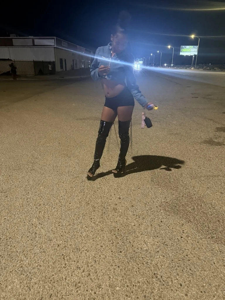 outcall and car. only !HEYYYY YOUNG PETITE MIXED WET TIGHTEST YOUNG LEILEI HERE READY TO HANGOUT AND MAKE NEW FRIENDS - Photo 10 | Escort in Oakland