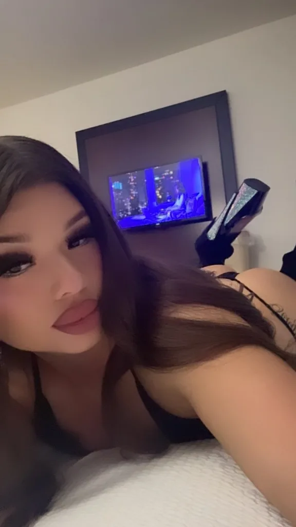 (OUTCALLS)Your favorite Latina 🥰 - Photo 9 | Escort in Fresno