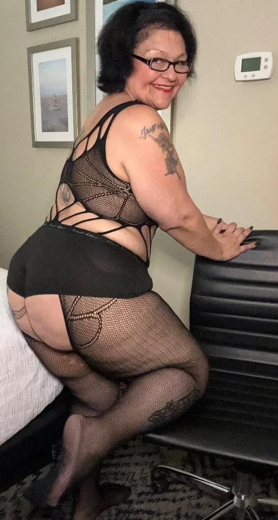 BBW Big Booty All Natural GILF - Photo 4 | Escort in Stockton Outcall With Deposit ONLY