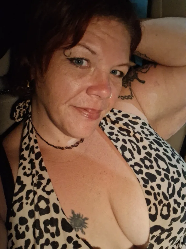 ya fav big booty ssbbw back!!!! - Photo 4 | Escort in Lakeshore