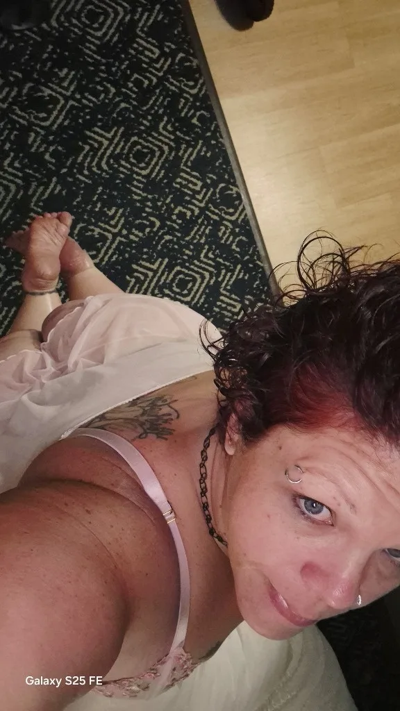 ya fav big booty ssbbw back!!!! - Photo 7 | Escort in Lakeshore