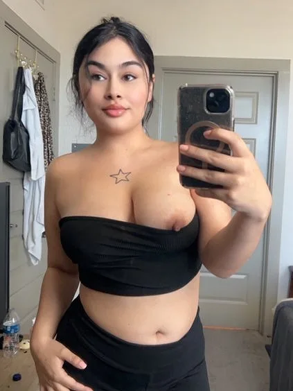 Eat My Ass 🍑 Soft Beautiful Latina Girl 💕 Big Natural Soft Tits • Fat Juicy Ass 🌸 Sweet Romantic Energy to Passionate Dirty Fun 🔥✔